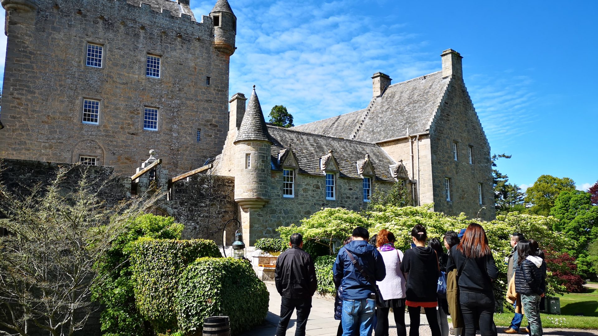 cawdor castle visit